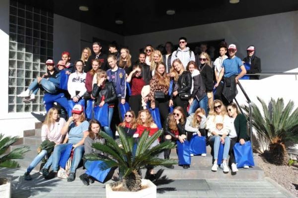 Un Grupo de Estudiantes Holandeses Visita Escobi